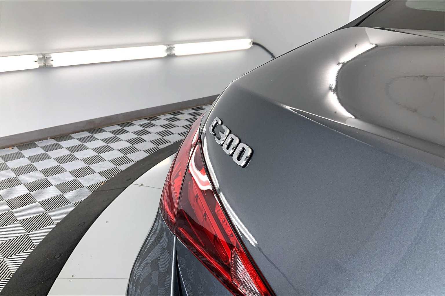 Thumbnail: 2025 Mercedes-Benz C-Class - 7