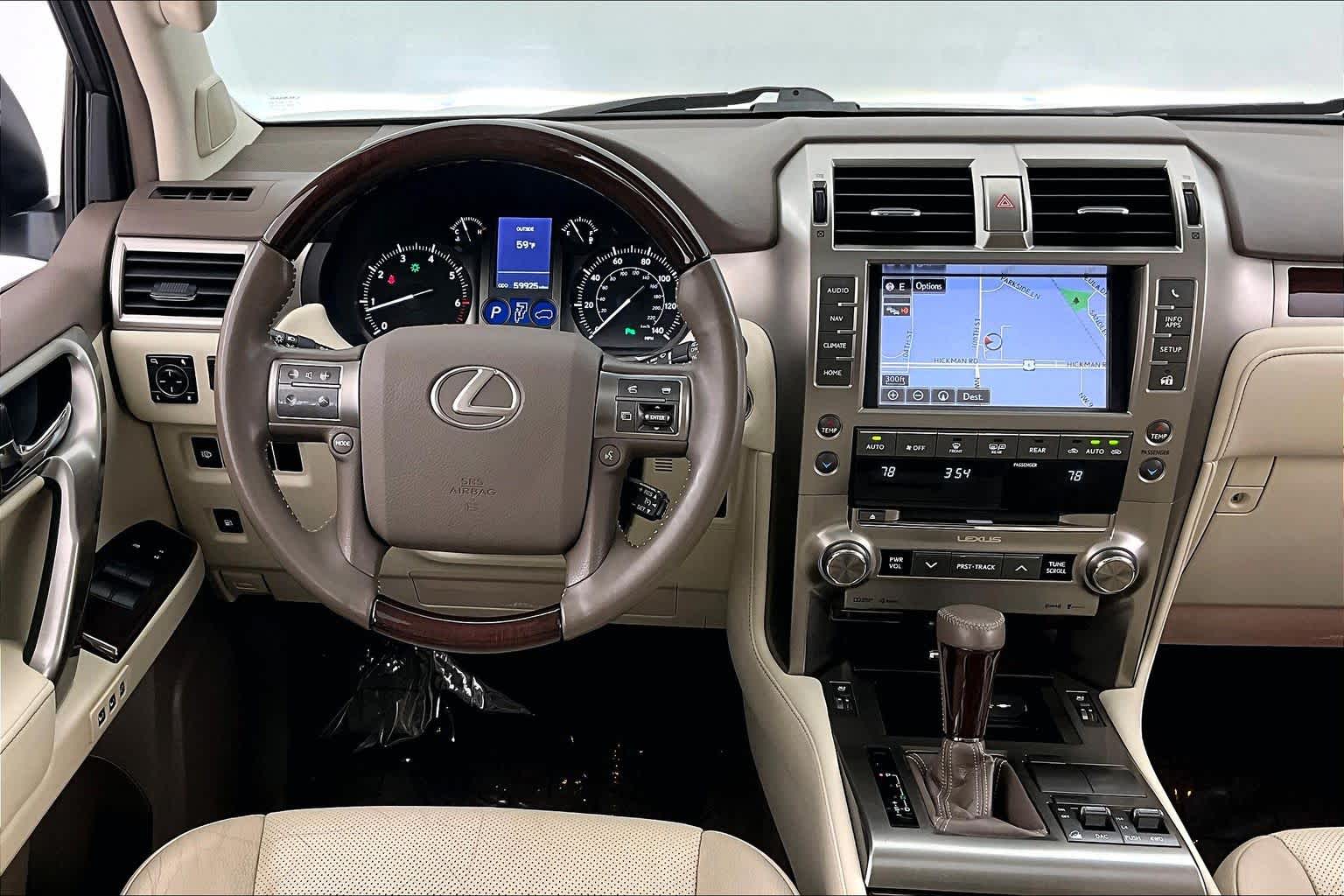 Thumbnail: 2019 Lexus GX - 15
