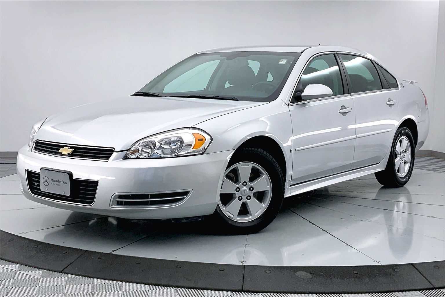 2009 Chevrolet Impala LT -
                  Urbandale, IA