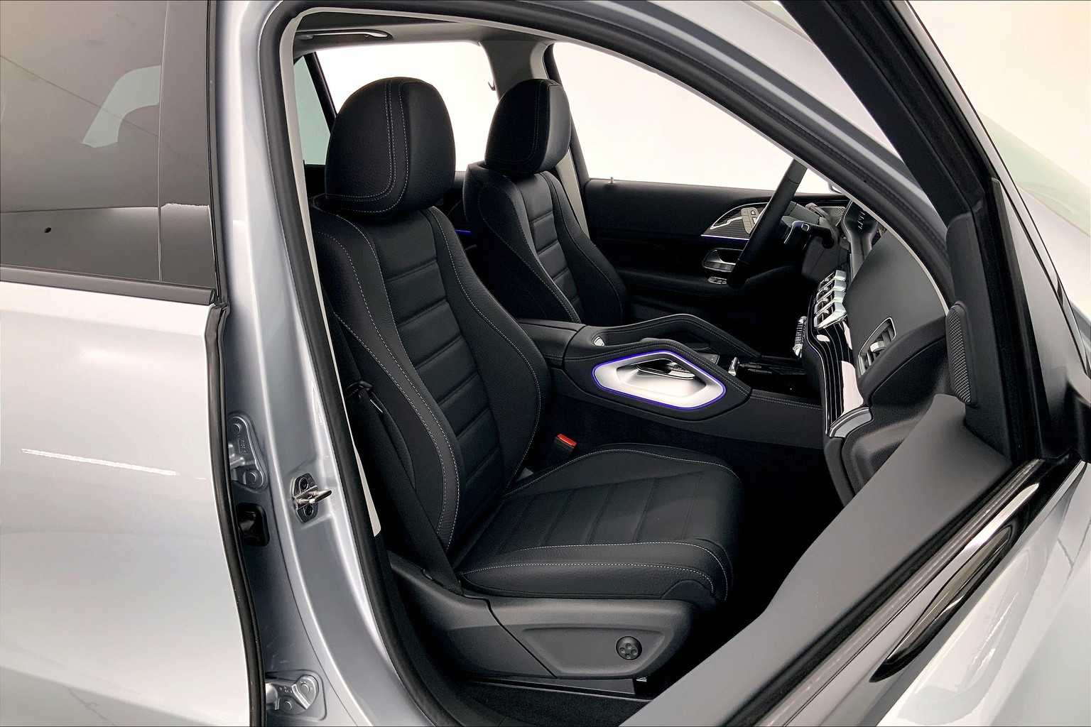 Thumbnail: 2026 Mercedes-Benz GLE - 14