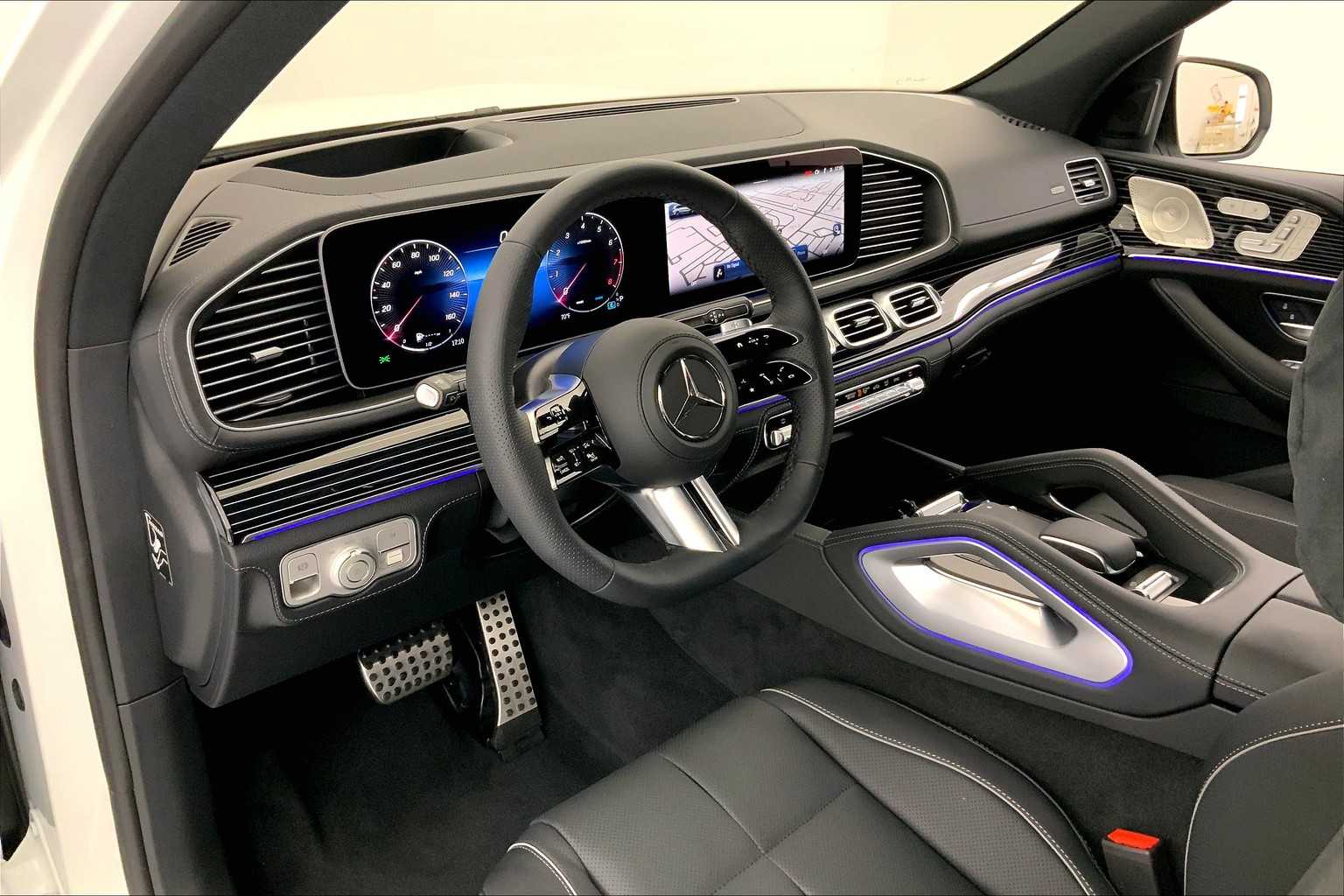 Thumbnail: 2026 Mercedes-Benz GLS - 2