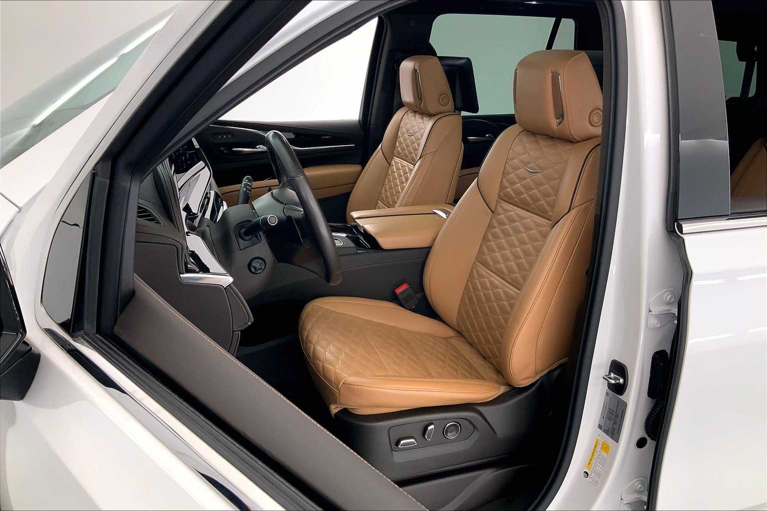 Thumbnail: 2021 Cadillac Escalade - 11