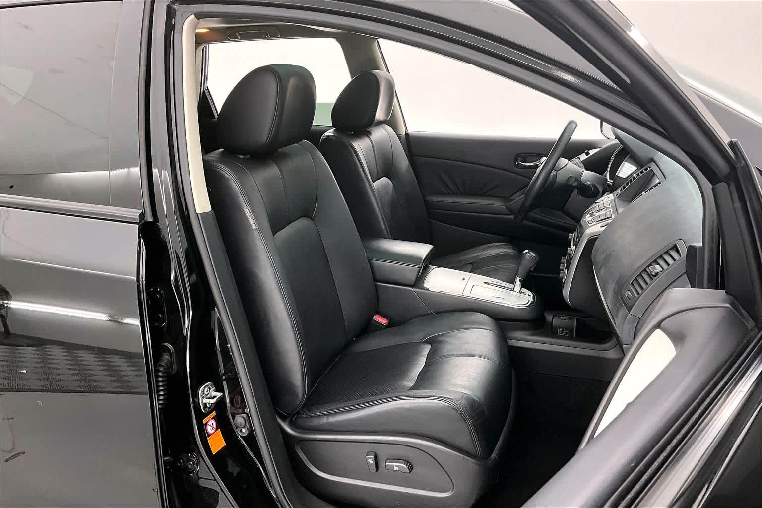 Thumbnail: 2009 Nissan Murano - 13