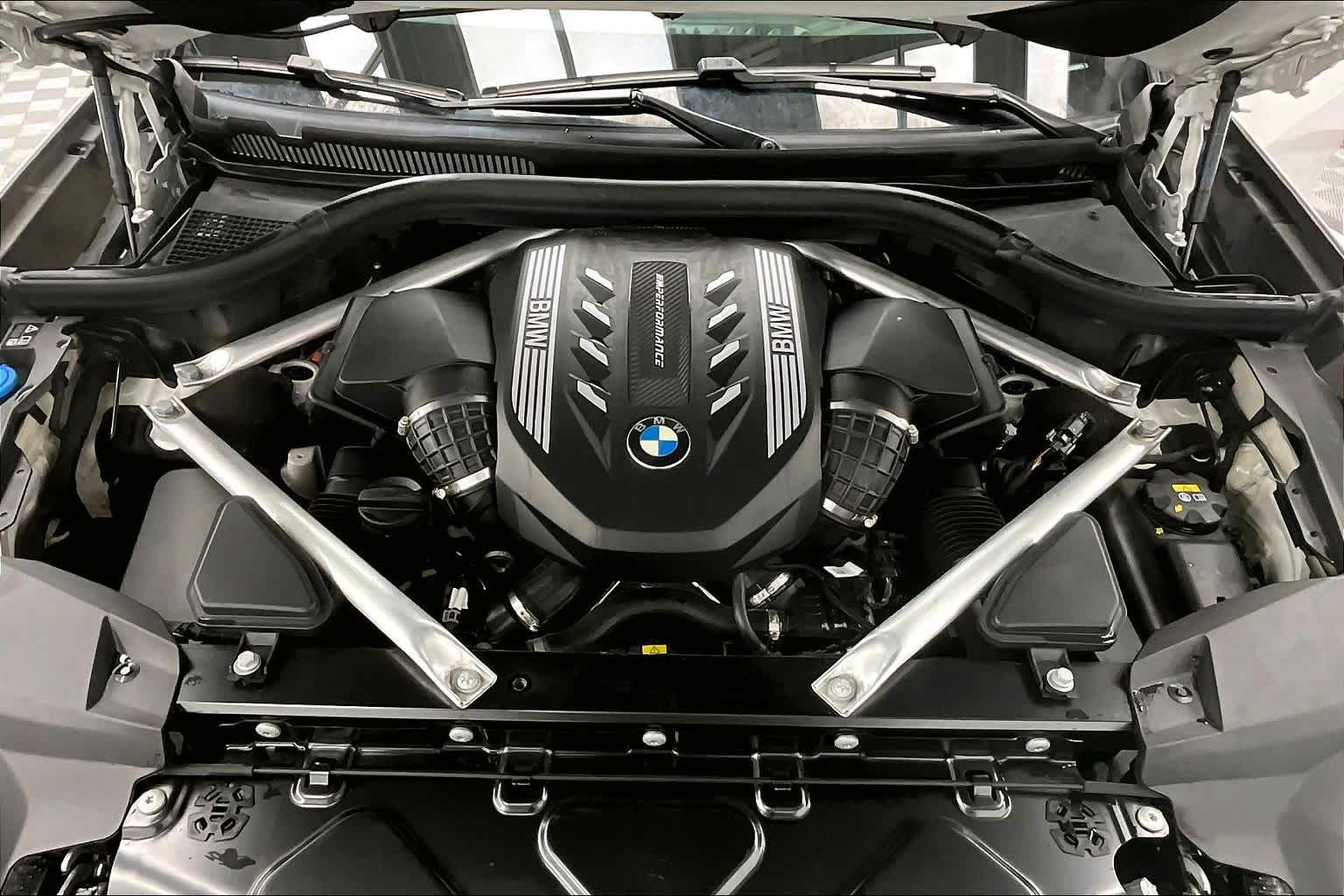 Thumbnail: 2021 BMW X7 - 9