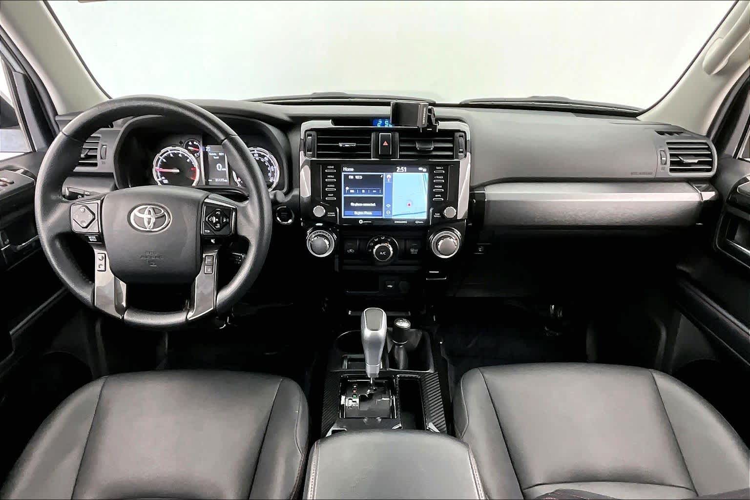 Thumbnail: 2022 Toyota 4Runner - 10