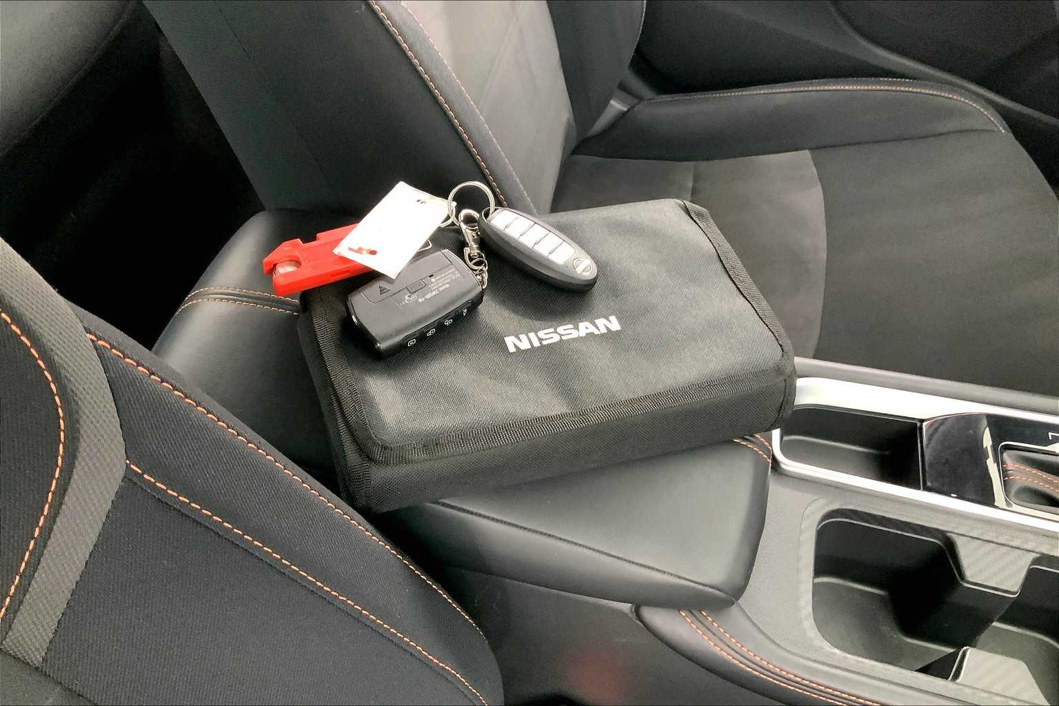 Thumbnail: 2020 Nissan Sentra - 20