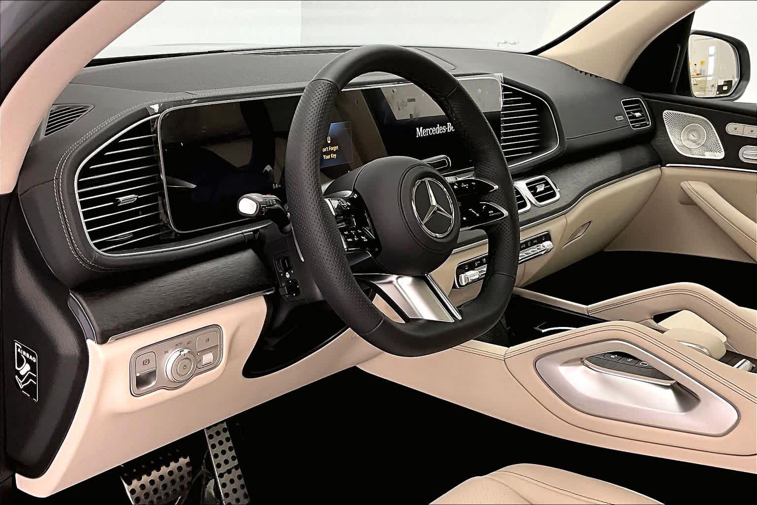 Thumbnail: 2026 Mercedes-Benz GLS - 2