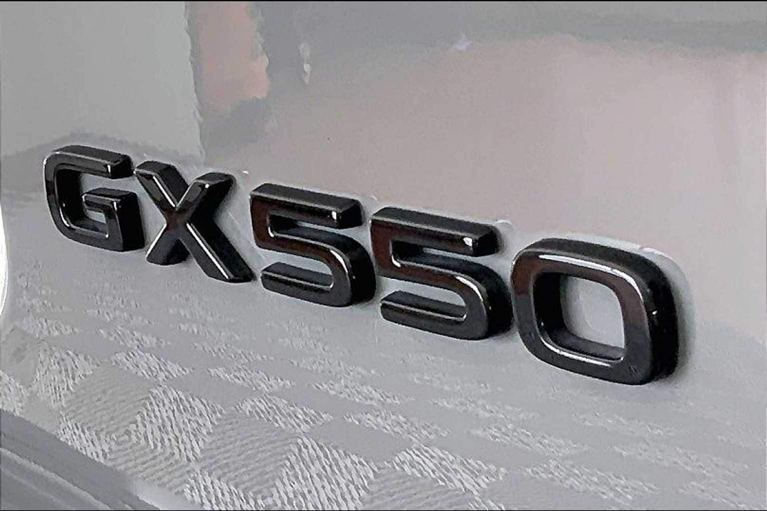 Thumbnail: 2024 Lexus GX - 7