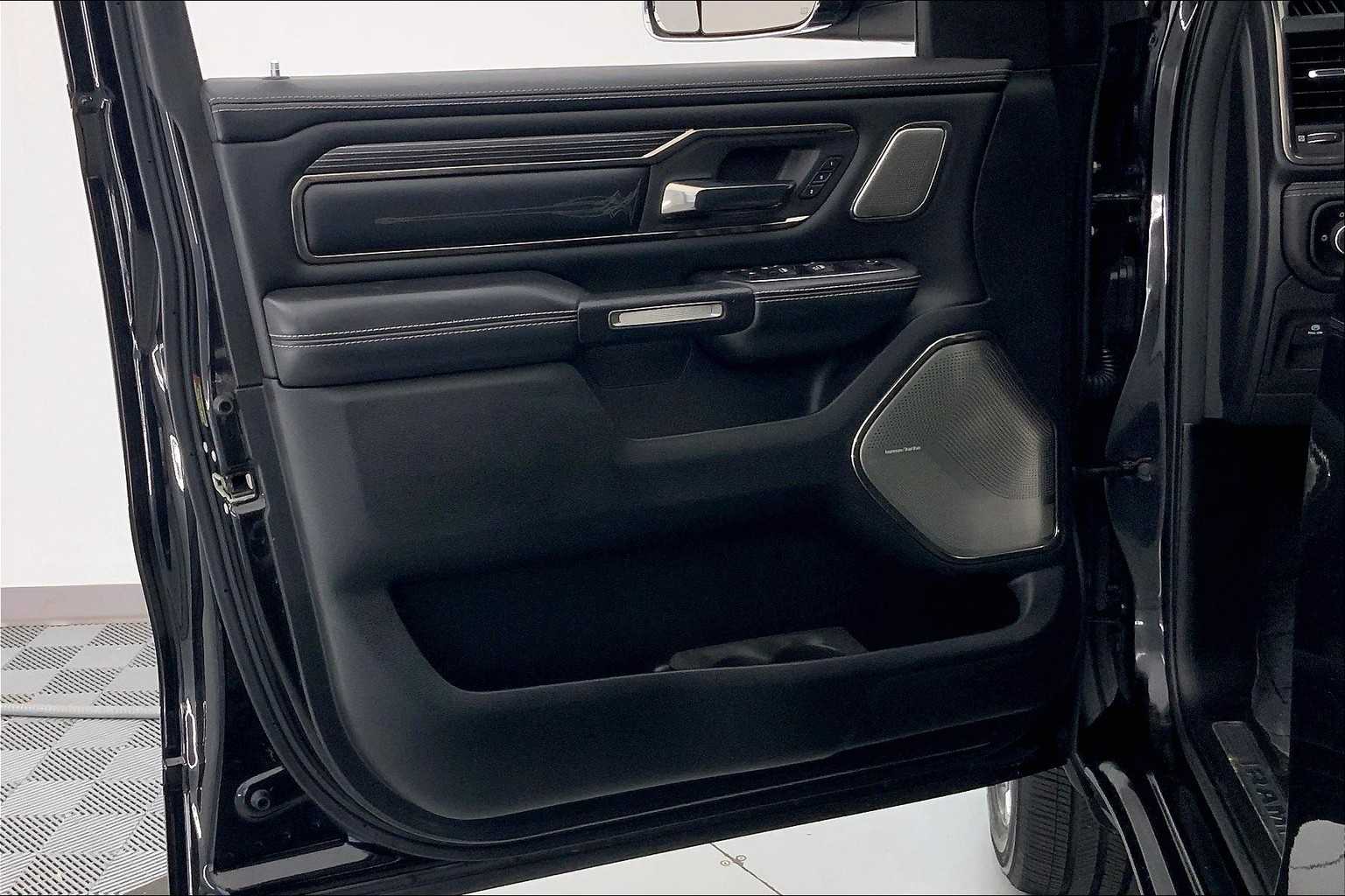 Thumbnail: 2020 RAM 1500 - 23