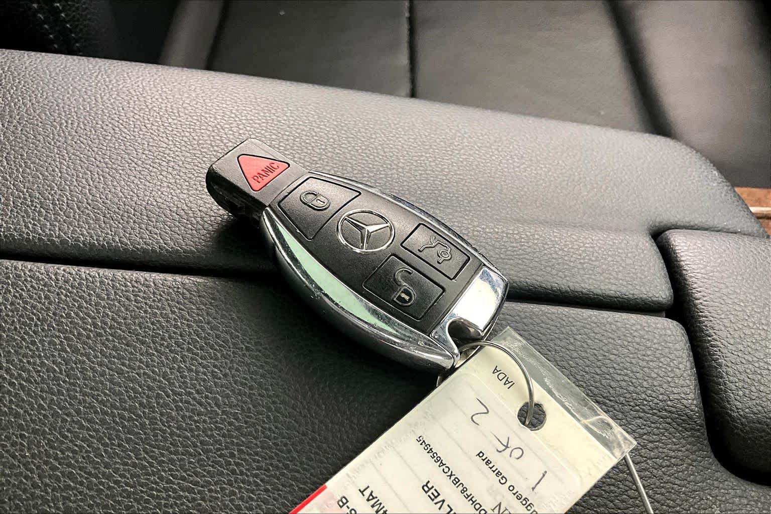 Thumbnail: 2012 Mercedes-Benz E-Class - 20