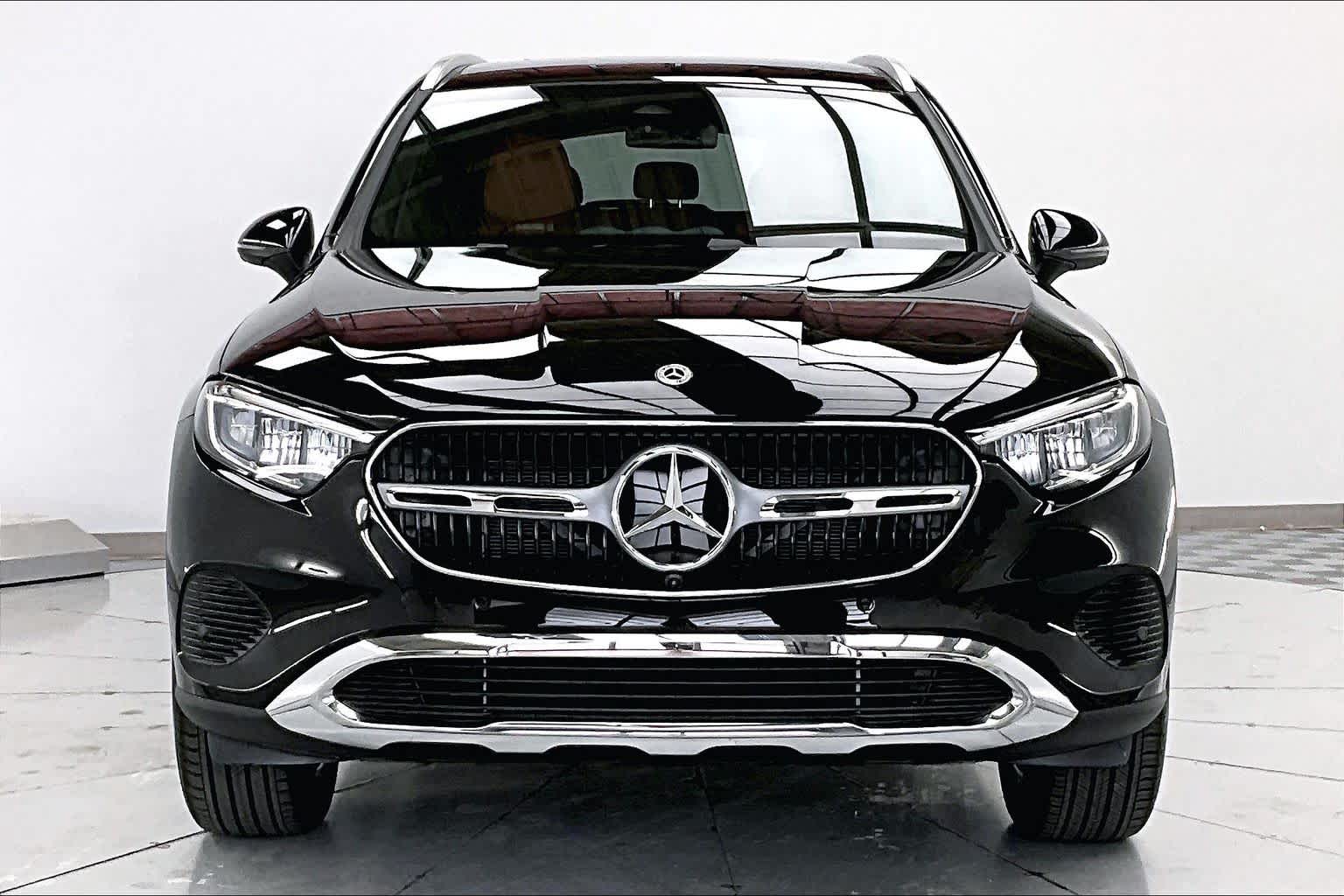 Thumbnail: 2026 Mercedes-Benz GLC - 6