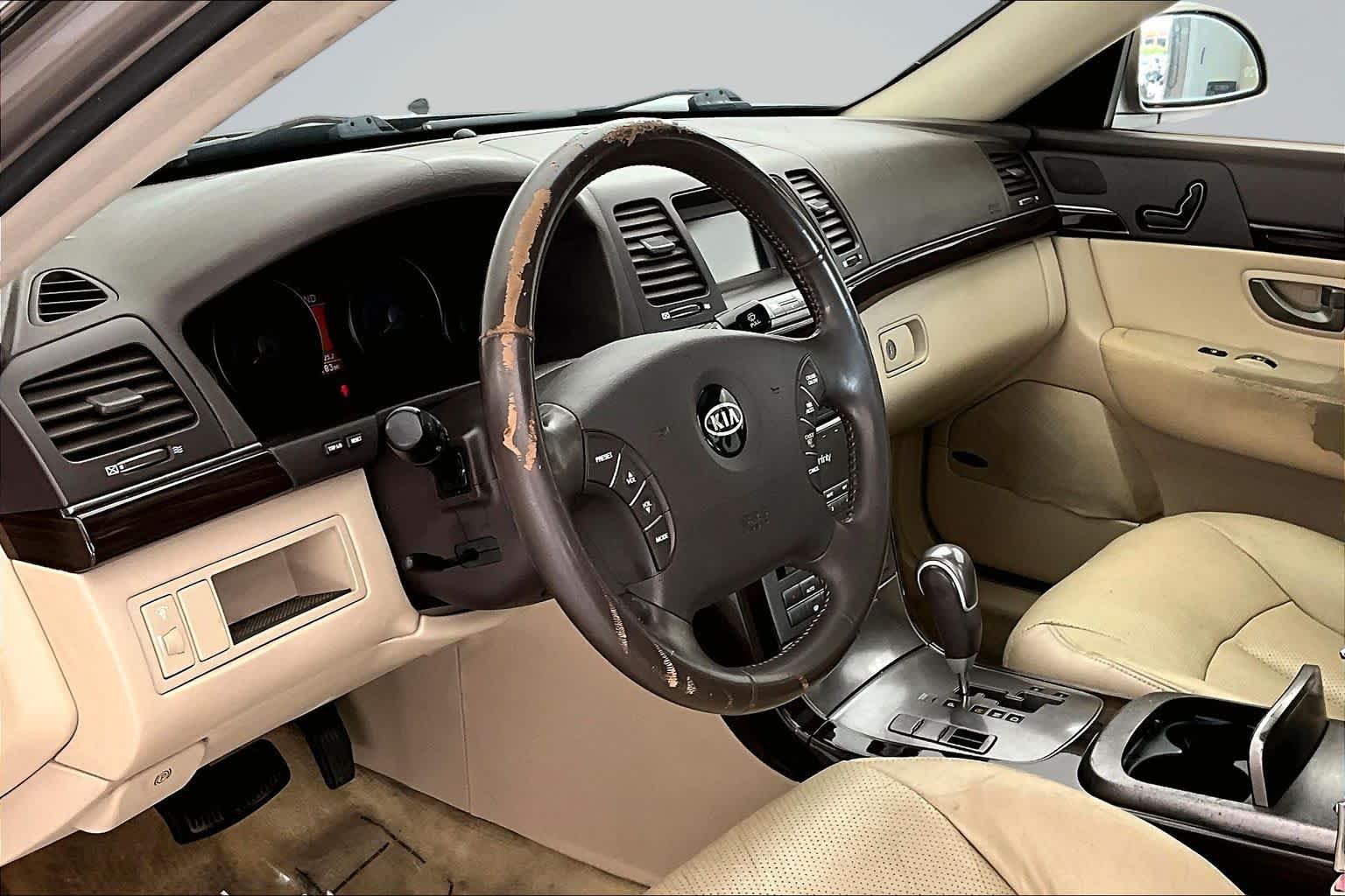 Thumbnail: 2008 Kia Amanti - 2
