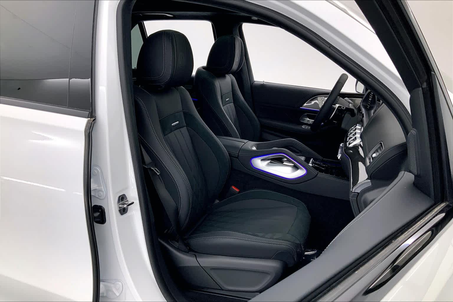 Thumbnail: 2025 Mercedes-Benz GL-Class - 12
