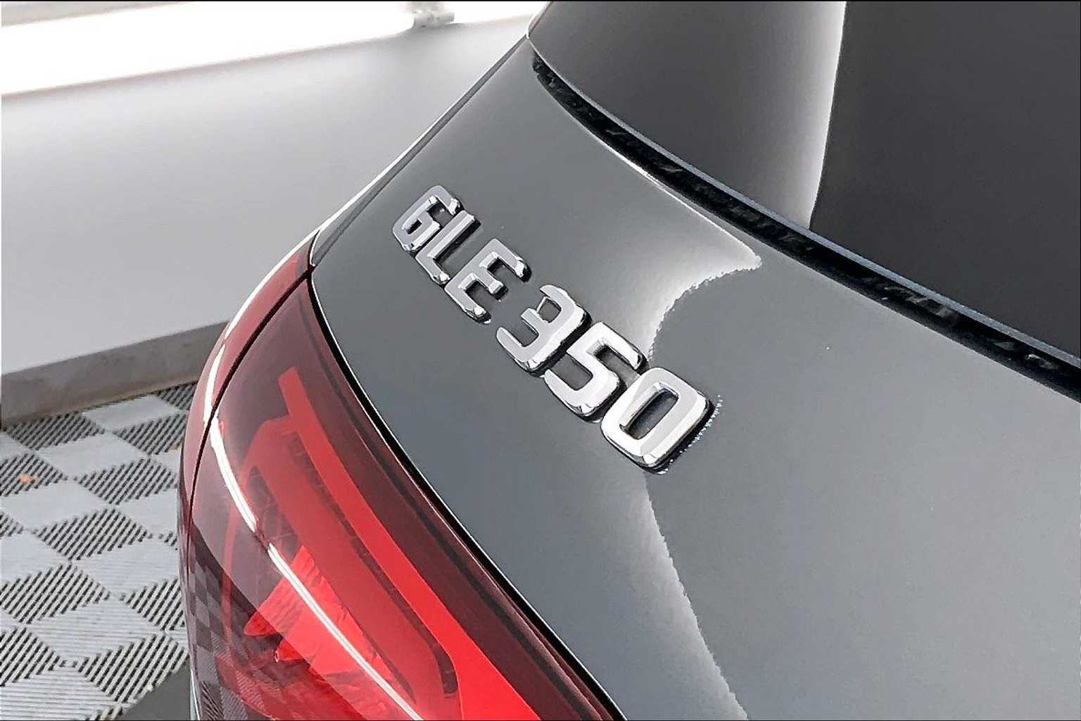 Thumbnail: 2022 Mercedes-Benz GLE - 7