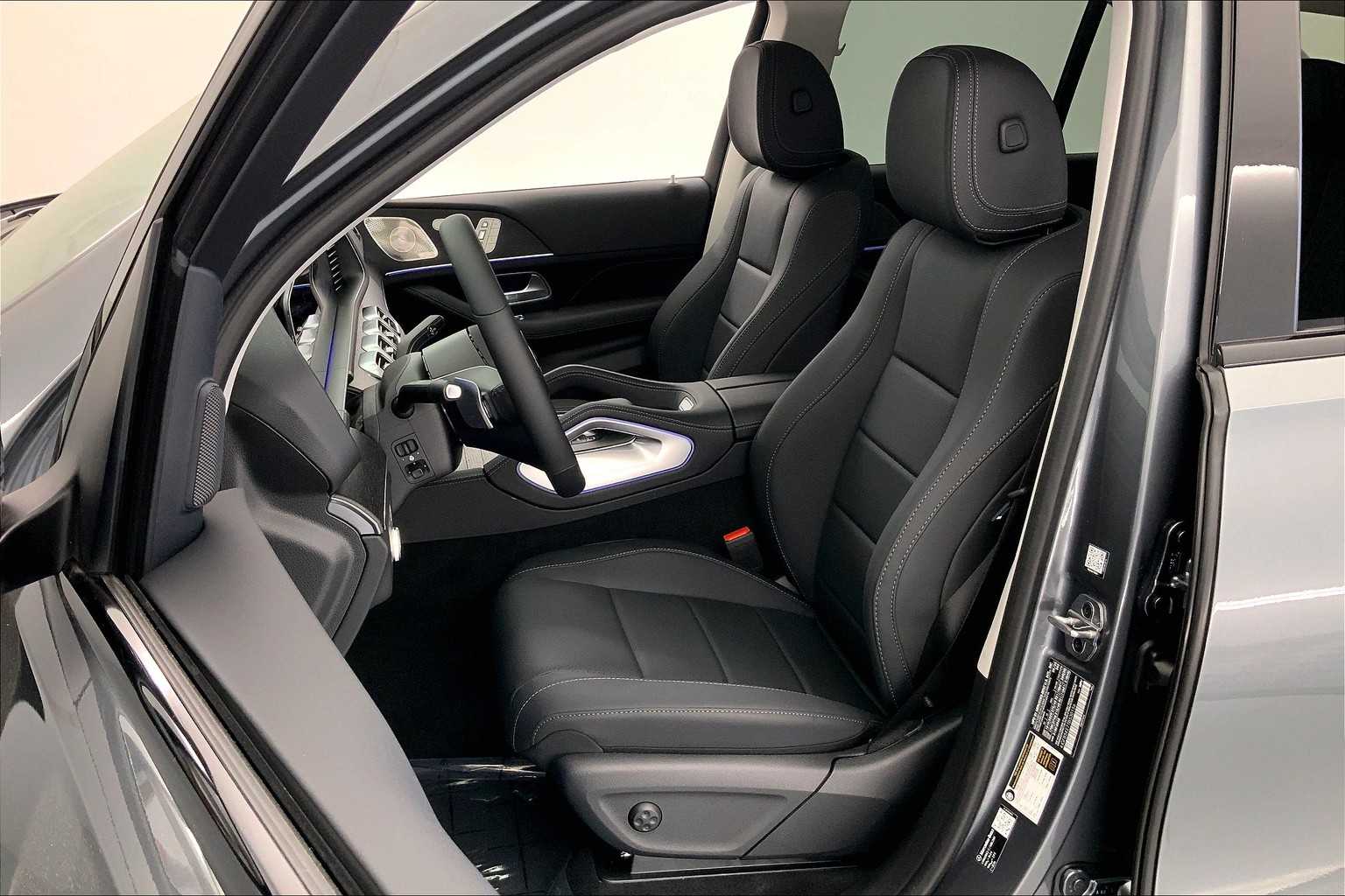 Thumbnail: 2026 Mercedes-Benz GLE - 11