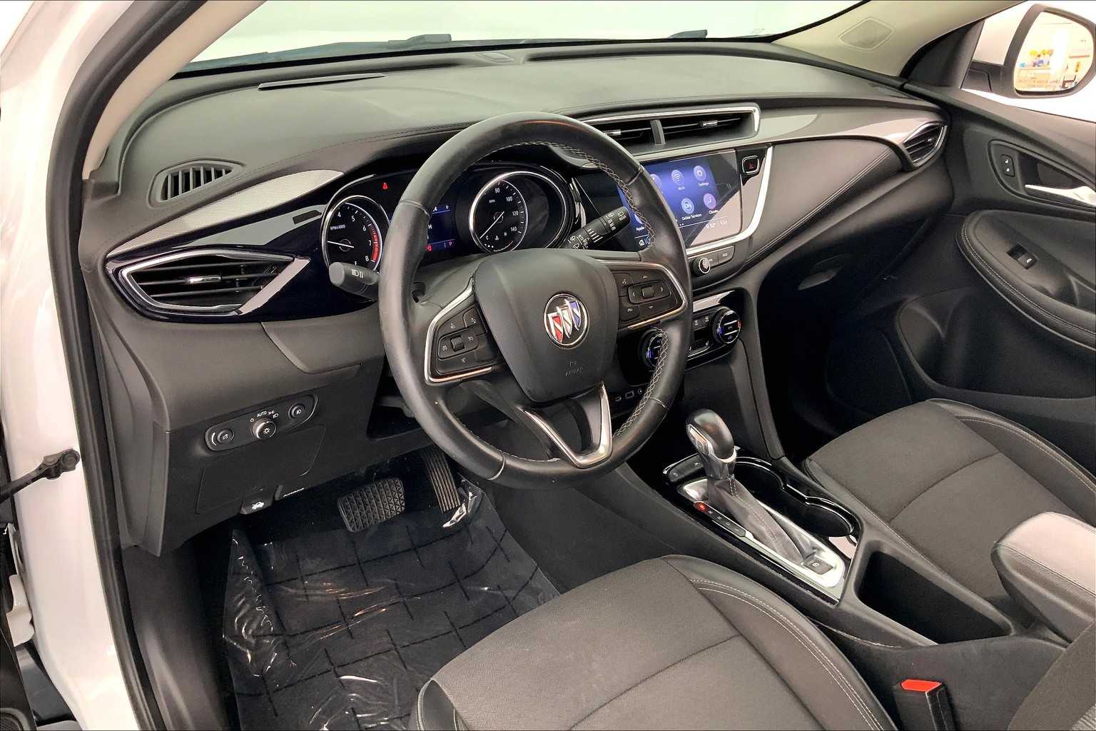 Thumbnail: 2020 Buick Encore GX - 2