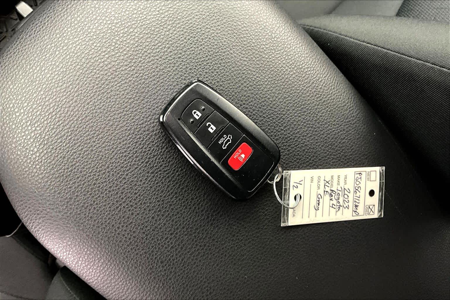 Thumbnail: 2023 Toyota RAV4 - 20