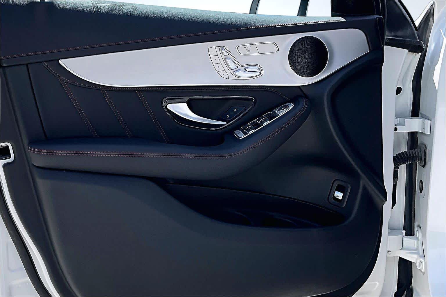 Thumbnail: 2023 Mercedes-Benz GLC - 23