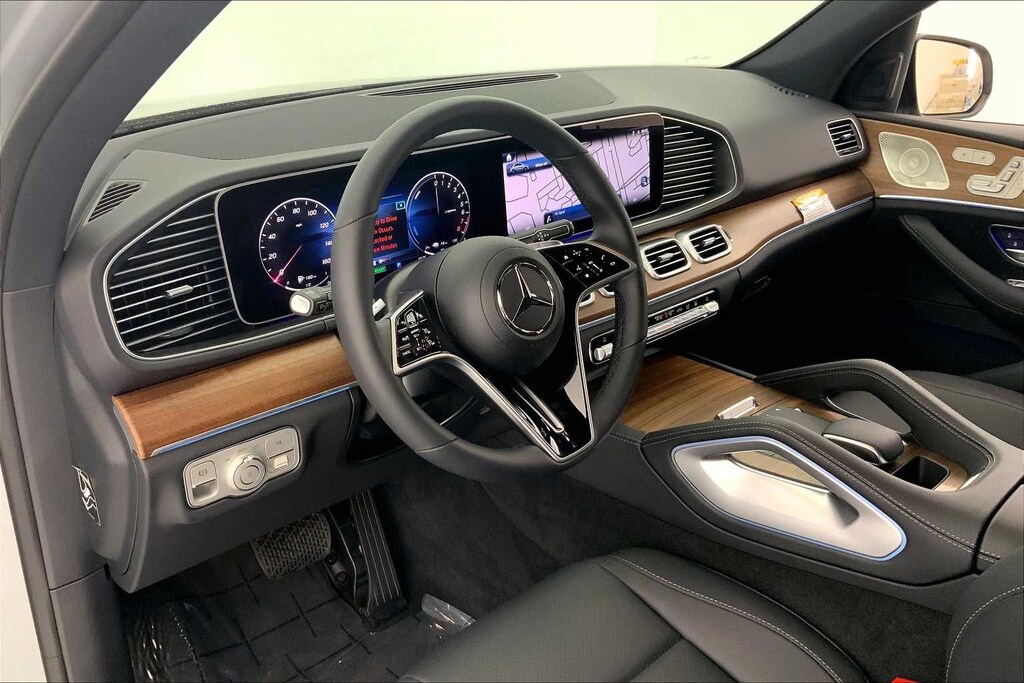 New 2025 Mercedes-Benz GLE 450e 4MATIC SUV