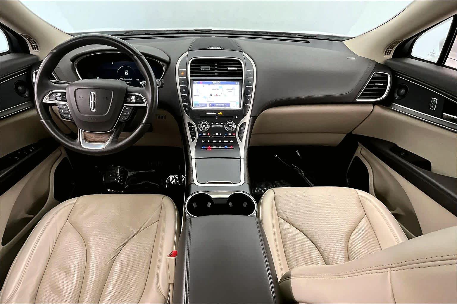 Thumbnail: 2020 Lincoln Nautilus - 10