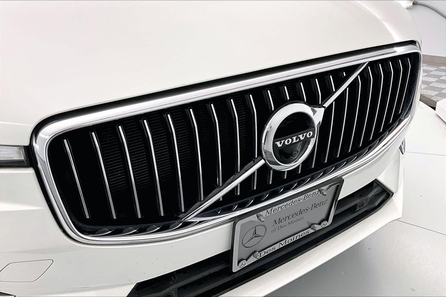 Thumbnail: 2019 Volvo XC60 - 26