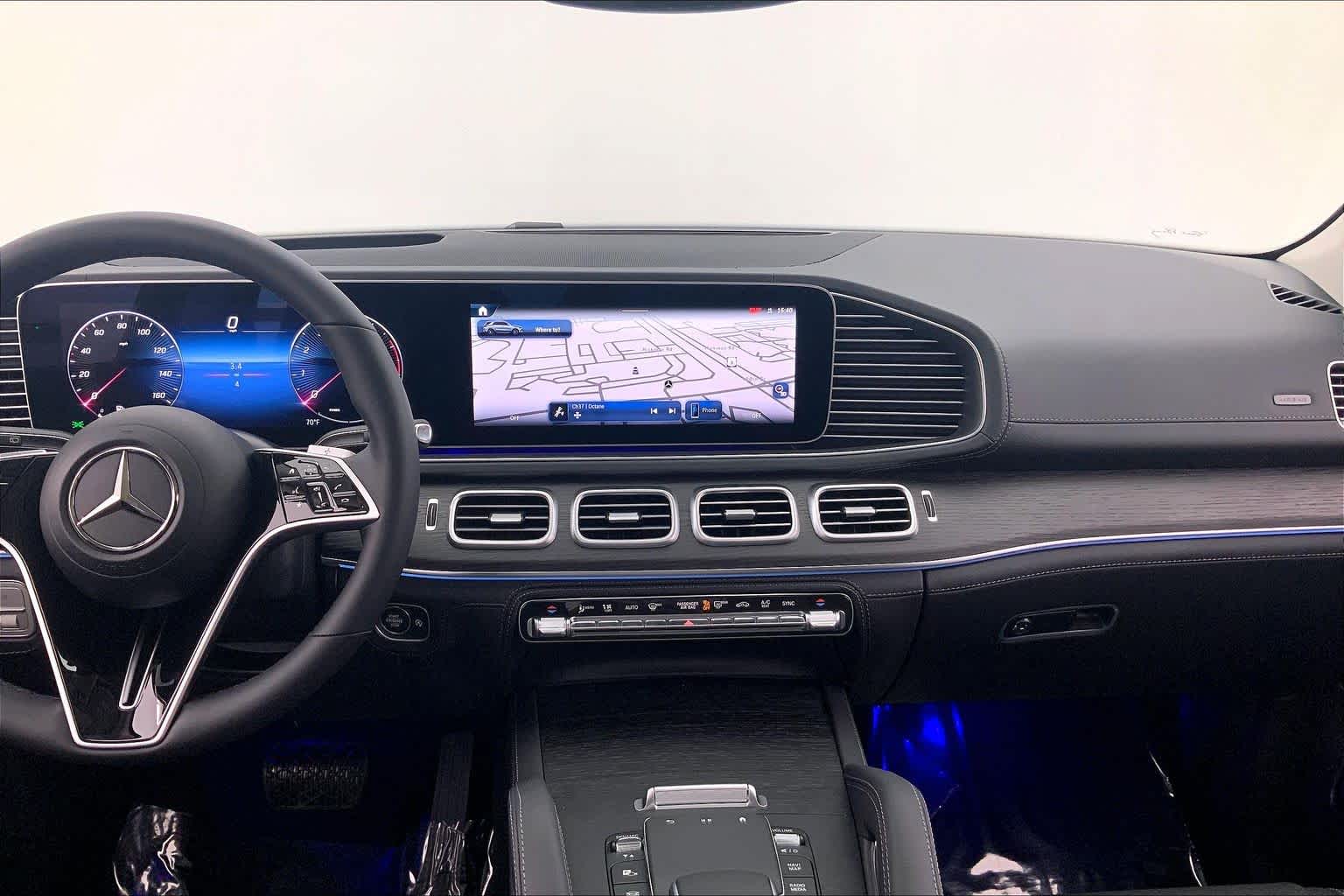 Thumbnail: 2026 Mercedes-Benz GLE - 16