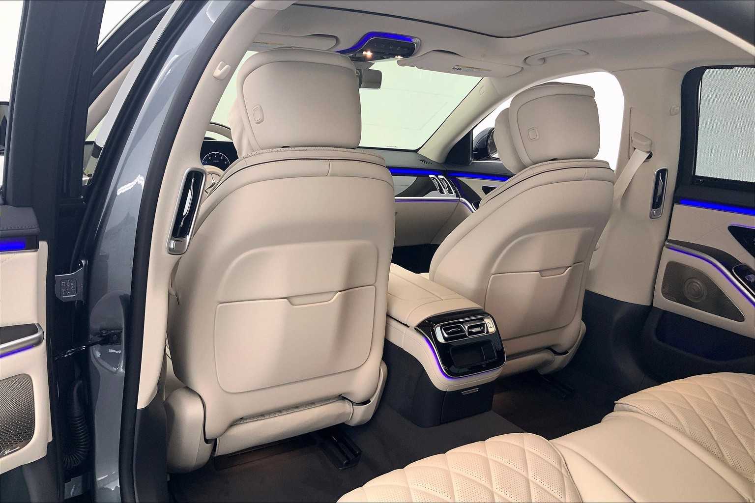 Thumbnail: 2026 Mercedes-Benz S-Class - 12