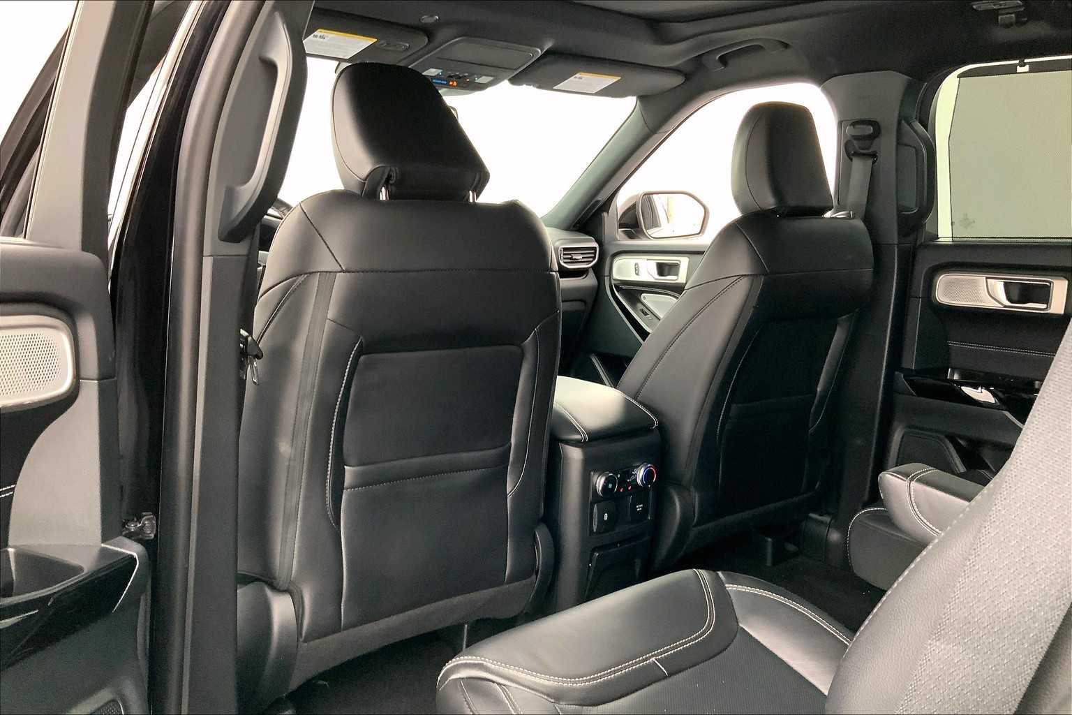 Thumbnail: 2023 Ford Explorer - 12