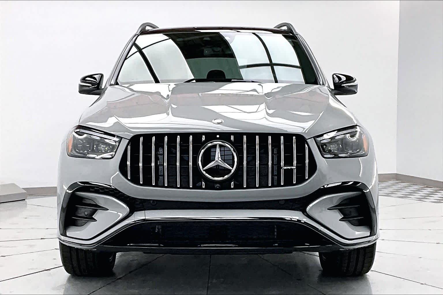 Thumbnail: 2026 Mercedes-Benz GLE - 6
