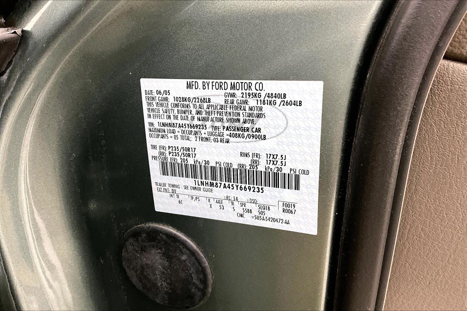 Thumbnail: 2005 Lincoln LS - 28