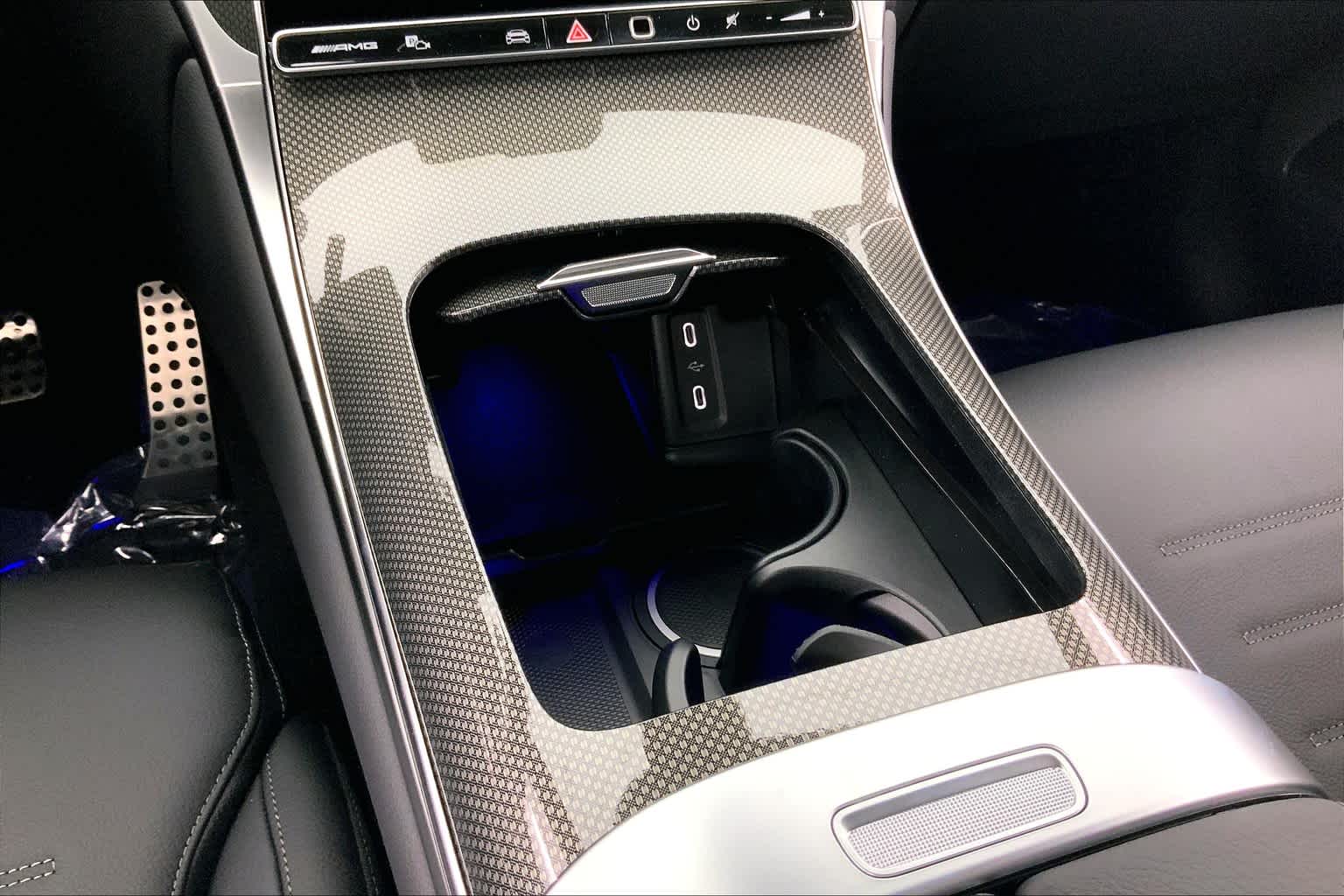 Thumbnail: 2025 Mercedes-Benz GLC - 23