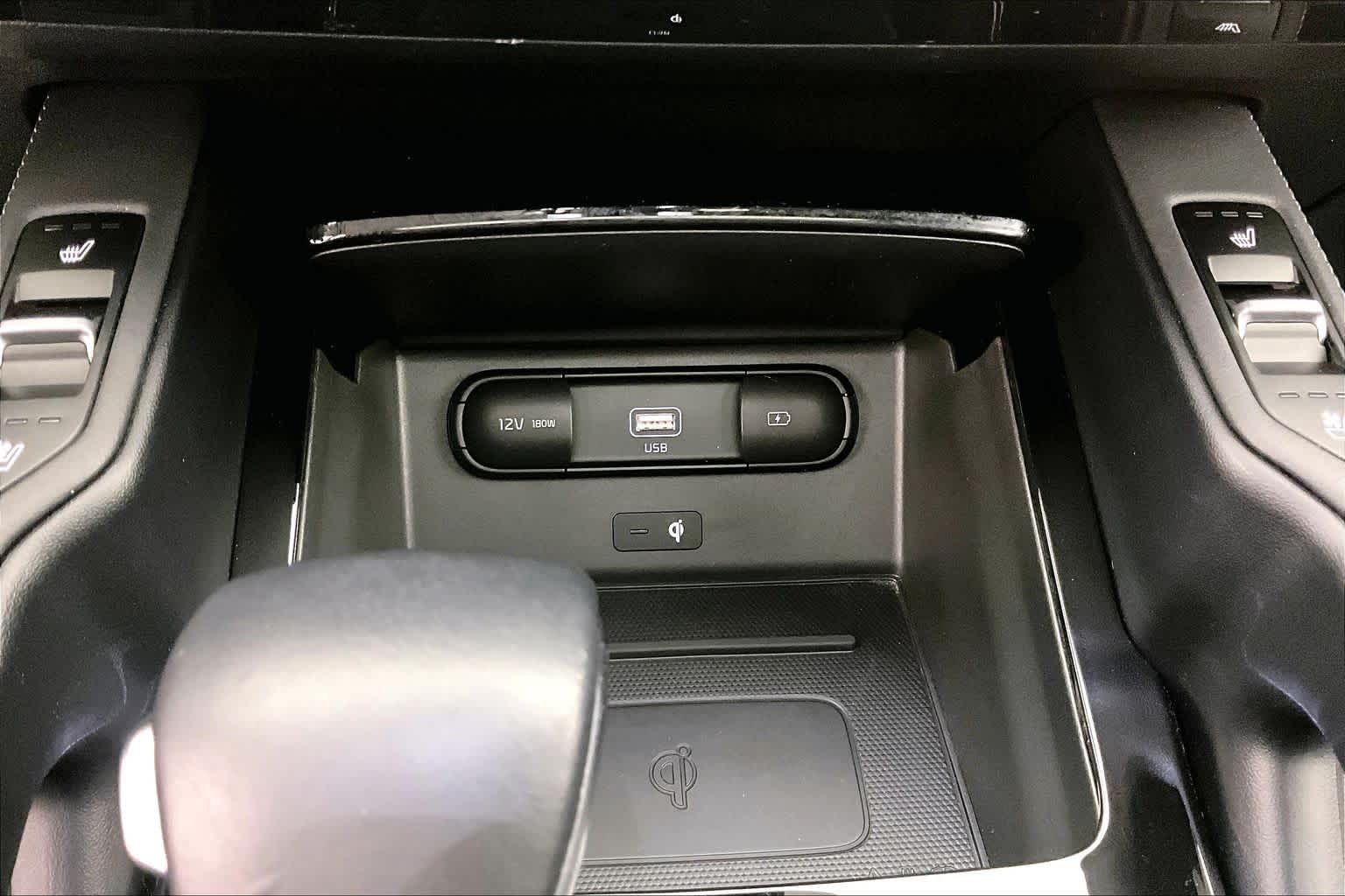 Thumbnail: 2021 Kia Telluride - 27