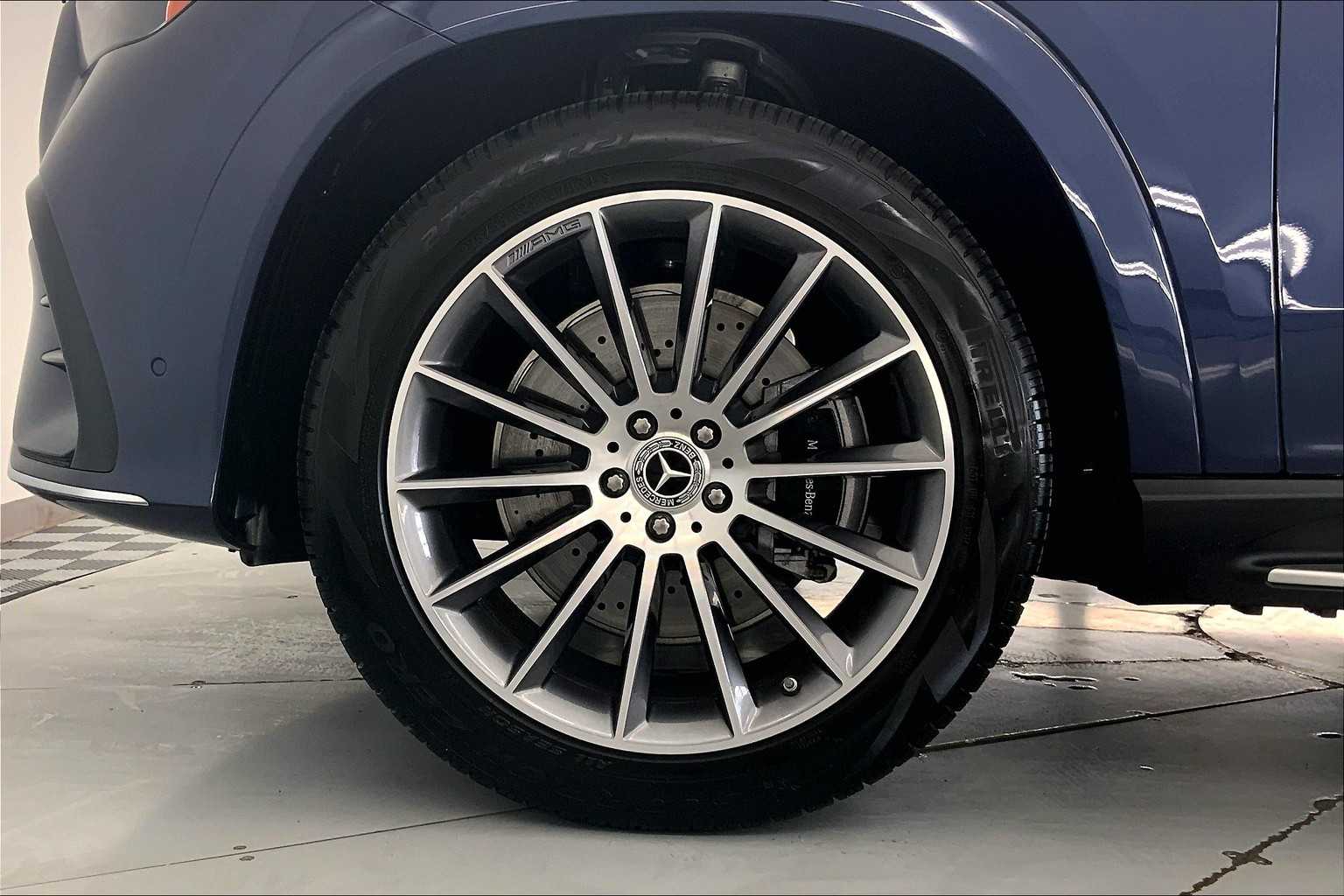 Thumbnail: 2025 Mercedes-Benz GLE - 8