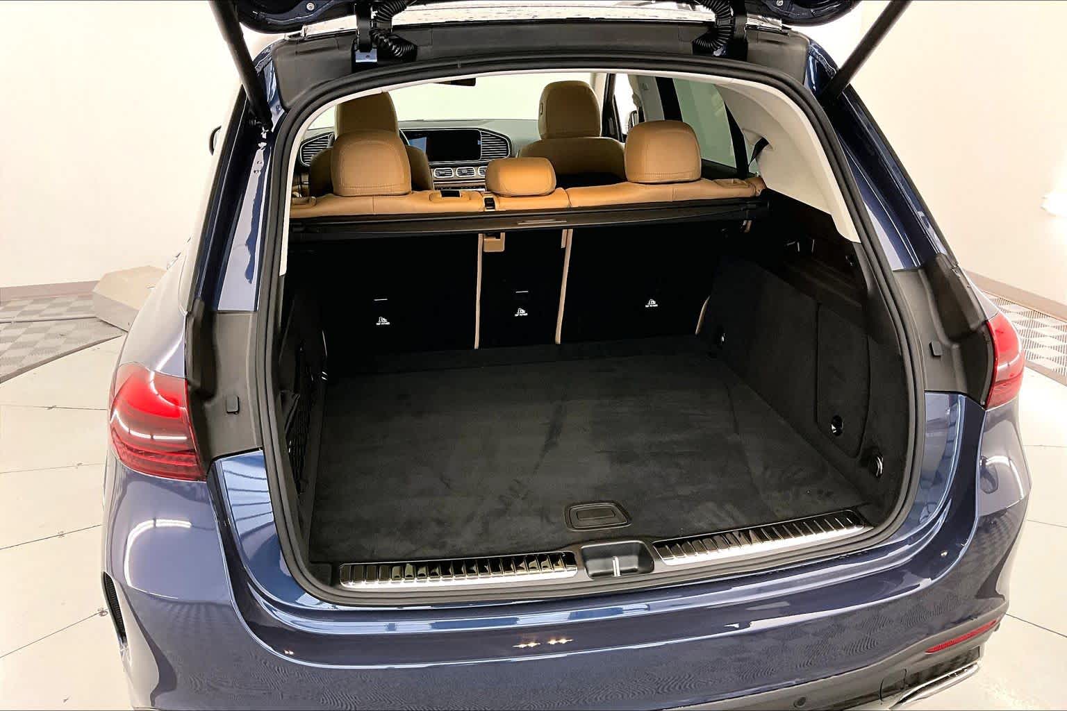 Thumbnail: 2026 Mercedes-Benz GLE - 19