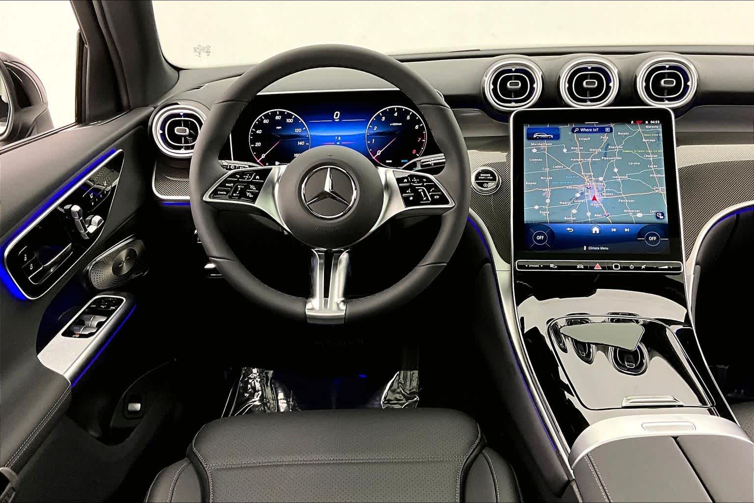 Thumbnail: 2026 Mercedes-Benz GLC - 15