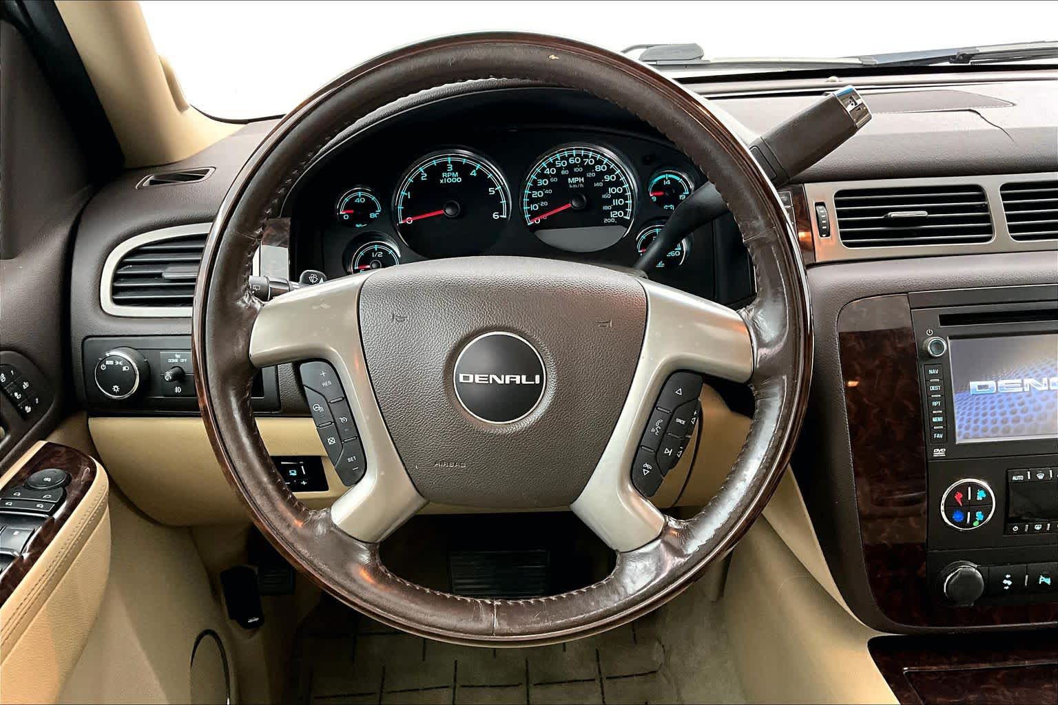 Thumbnail: 2012 GMC Yukon XL - 15