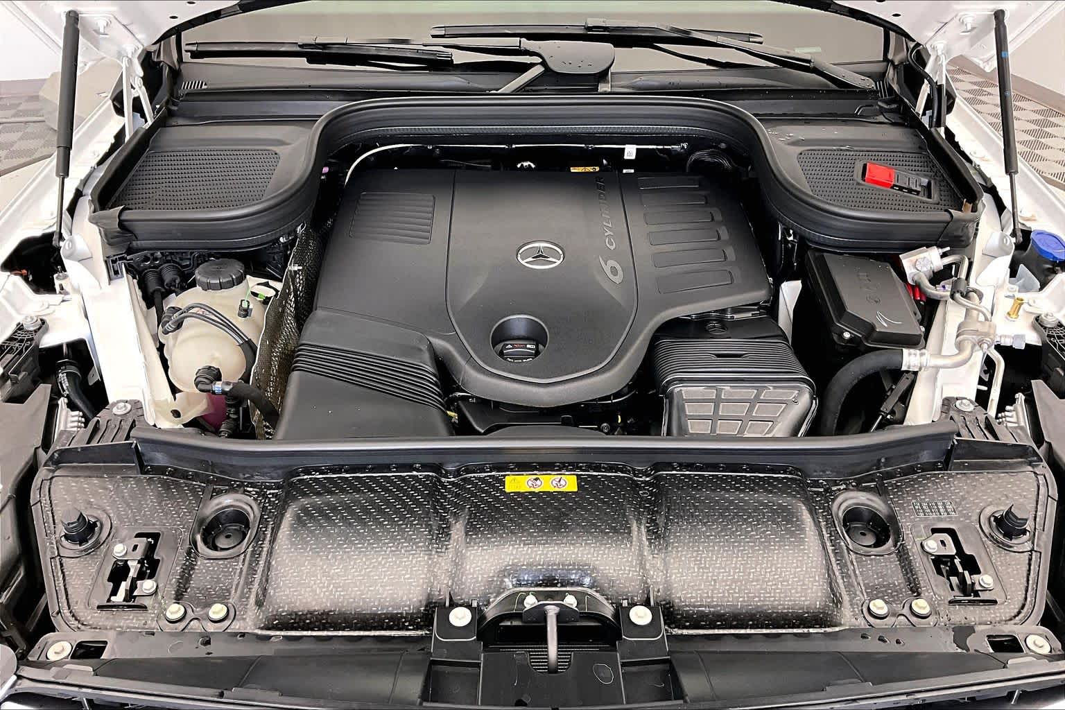 Thumbnail: 2026 Mercedes-Benz GLS - 9