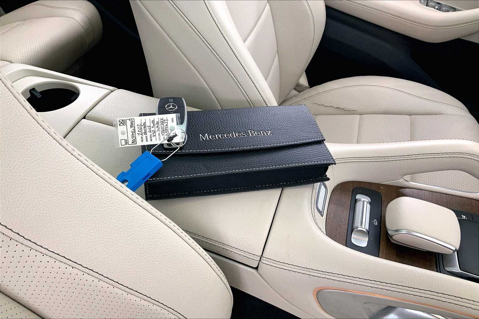 Thumbnail: 2022 Mercedes-Benz GLS - 20