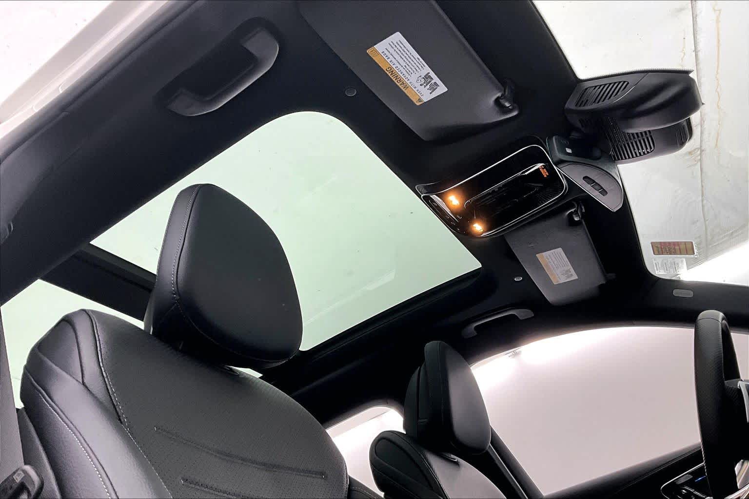 Thumbnail: 2024 Mercedes-Benz GLC - 22