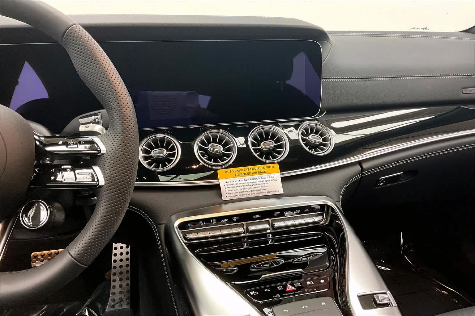 Thumbnail: 2026 Mercedes-Benz AMG GT - 16