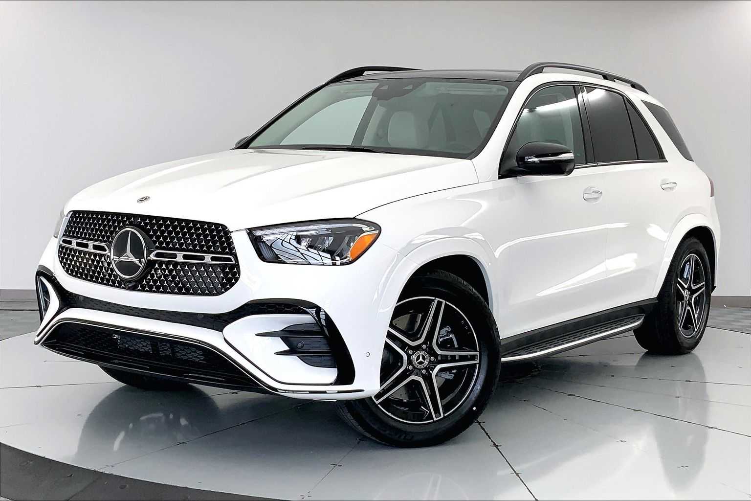 Thumbnail: 2026 Mercedes-Benz GLE - 1