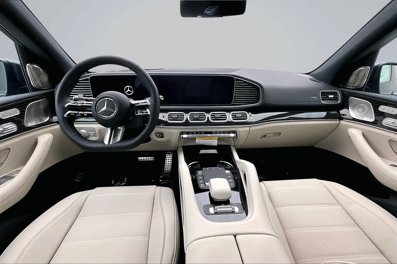 Thumbnail: 2026 Mercedes-Benz GLS - 10