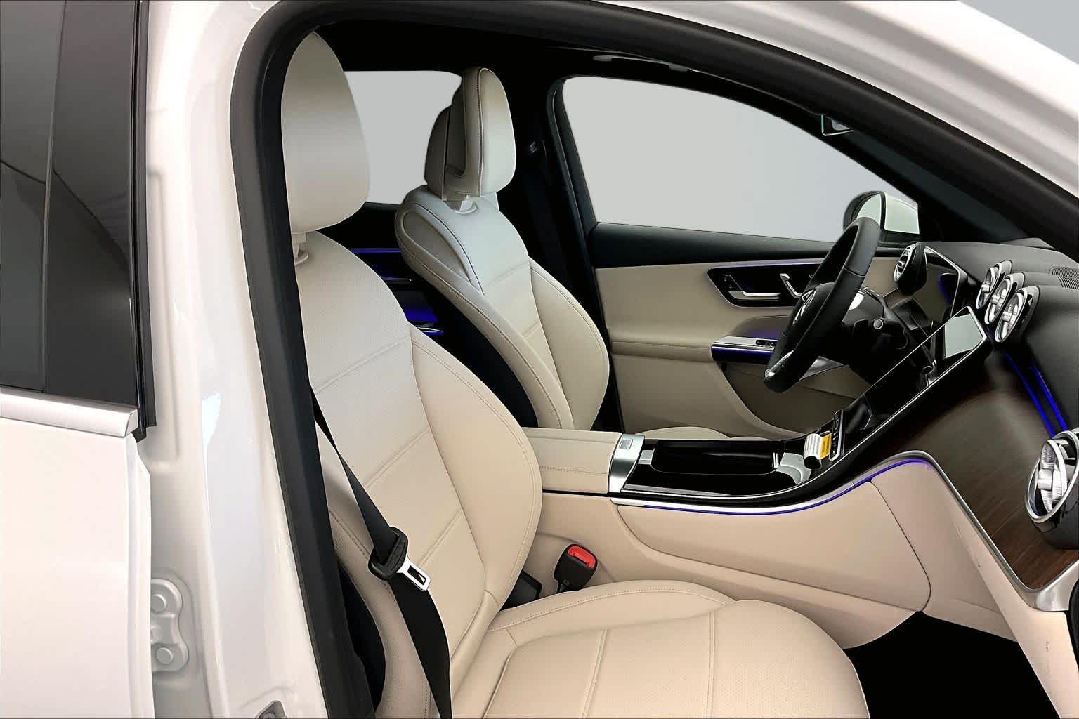 Thumbnail: 2026 Mercedes-Benz GLC - 14