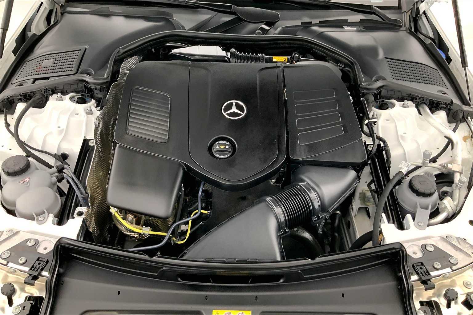 Thumbnail: 2024 Mercedes-Benz CLE - 9