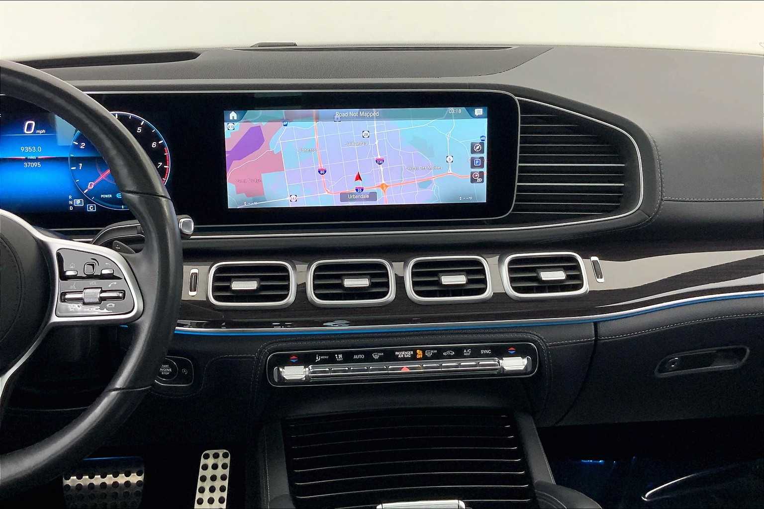 Thumbnail: 2021 Mercedes-Benz GLS - 16