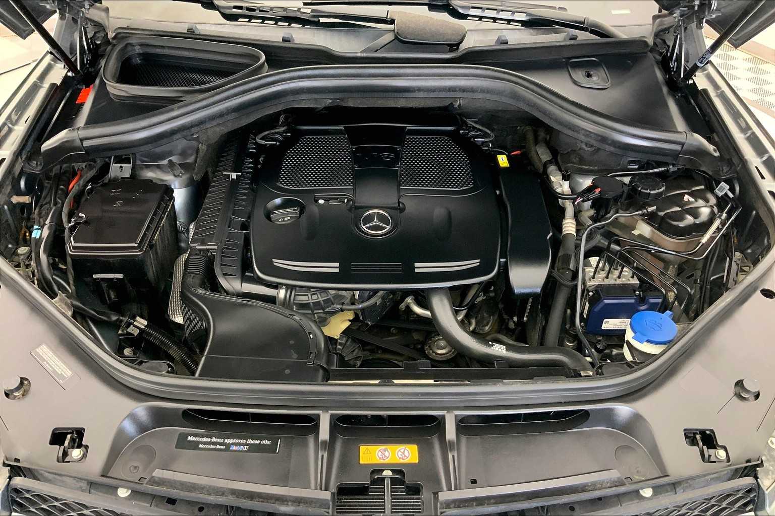 Thumbnail: 2017 Mercedes-Benz GLE - 9