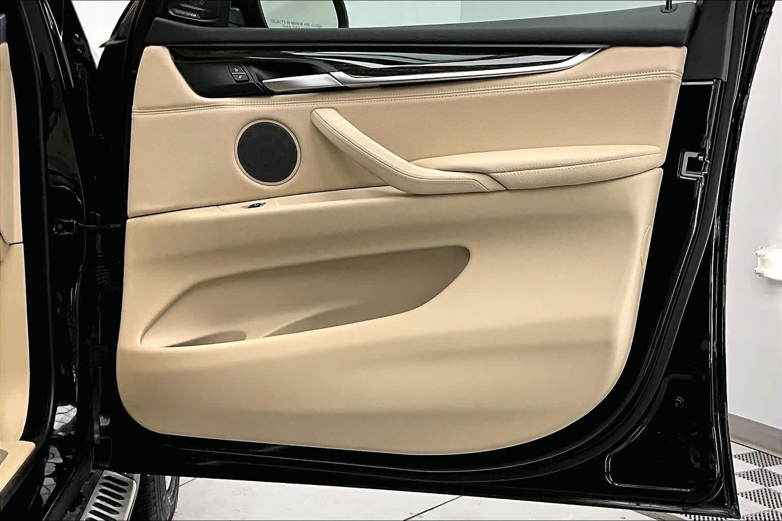 Thumbnail: 2015 BMW X5 - 24