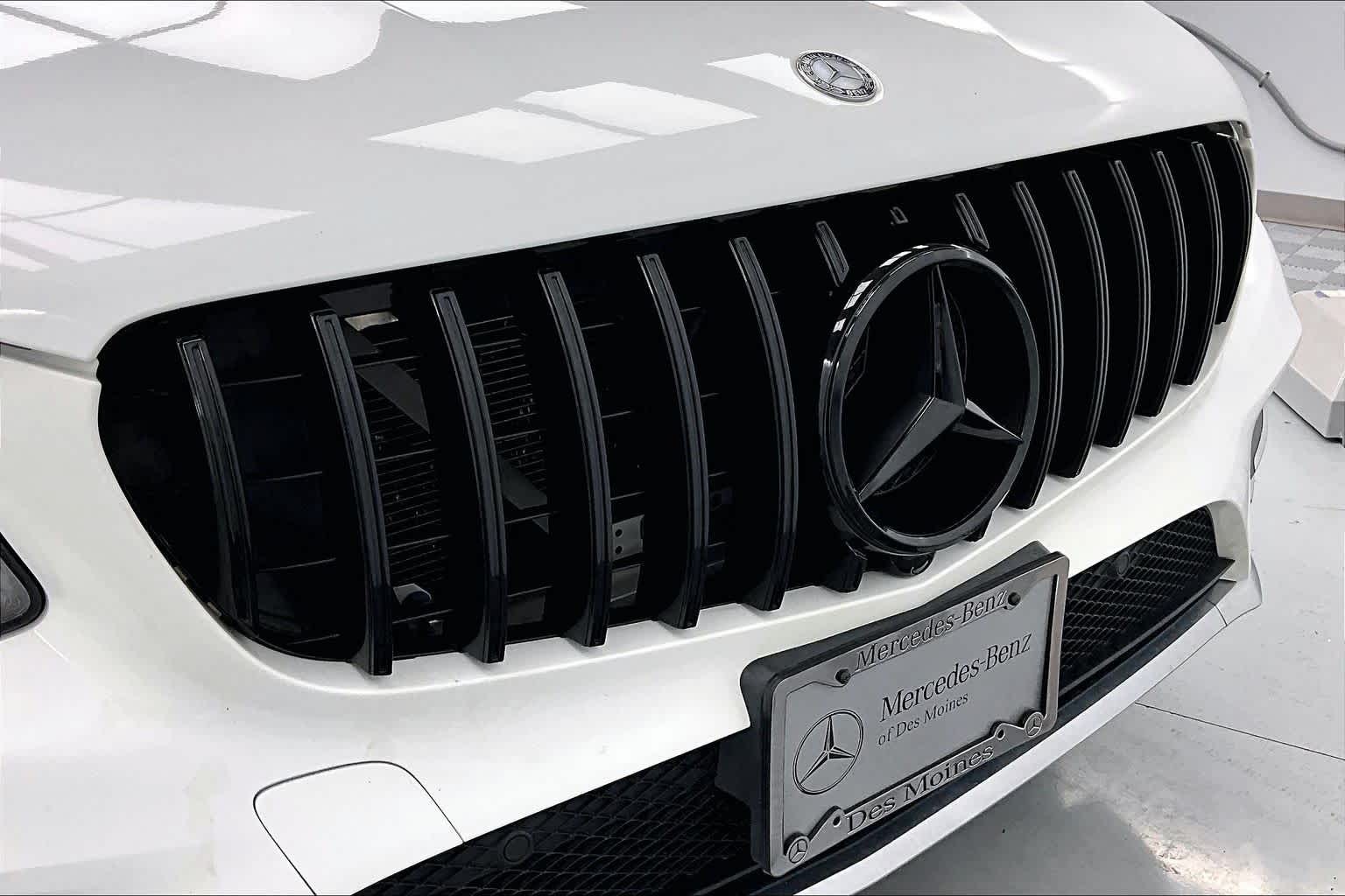 Thumbnail: 2017 Mercedes-Benz GLC - 26