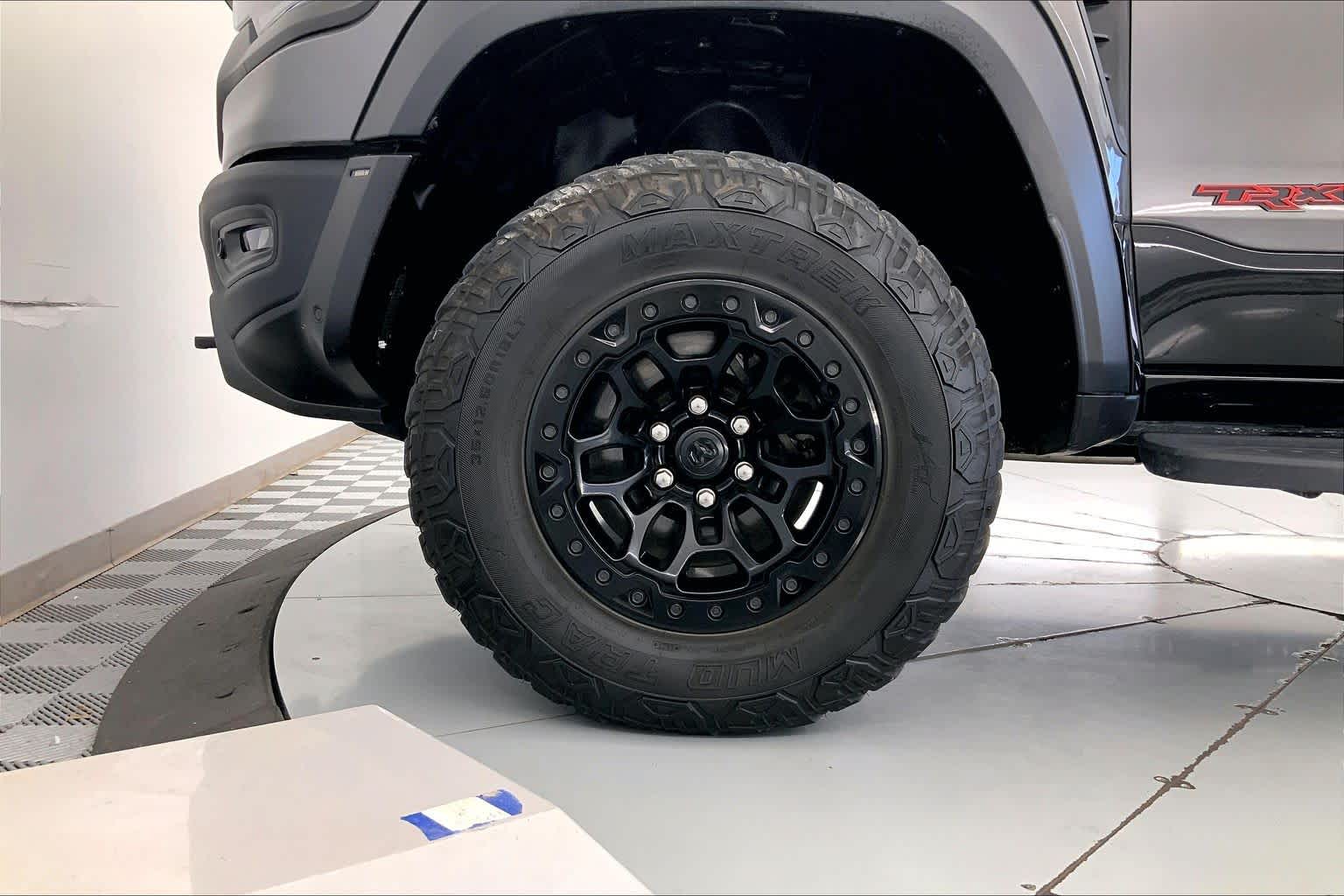 Thumbnail: 2024 RAM 1500 - 8