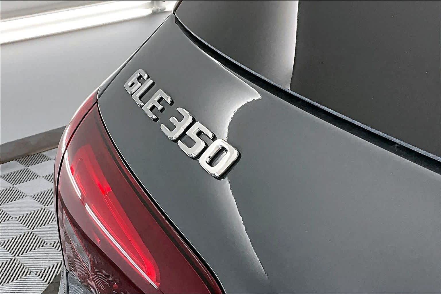 Thumbnail: 2026 Mercedes-Benz GLE - 7